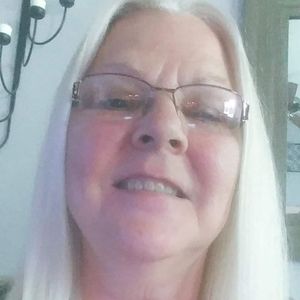 Meet your Posher, Joyce